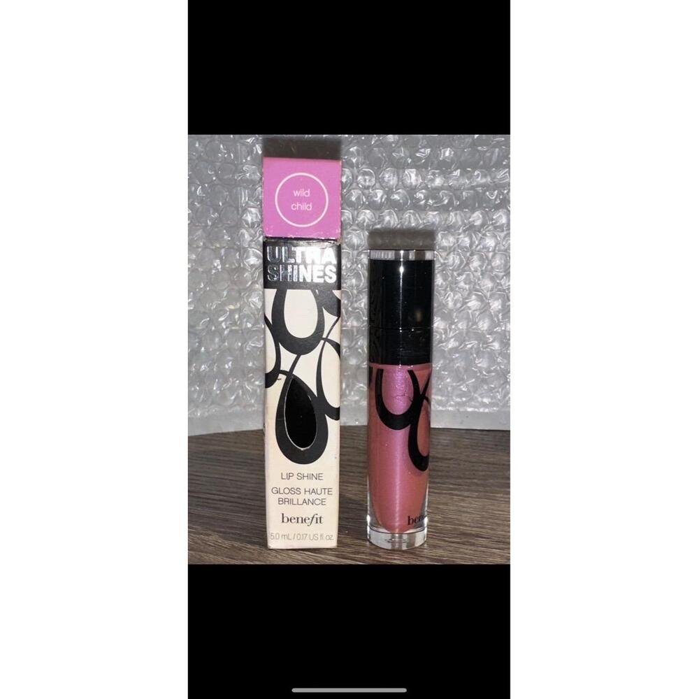 Benefit cosmetics Ultra Lip Shine Wild Child Pink Glossy Finish Lip Gloss